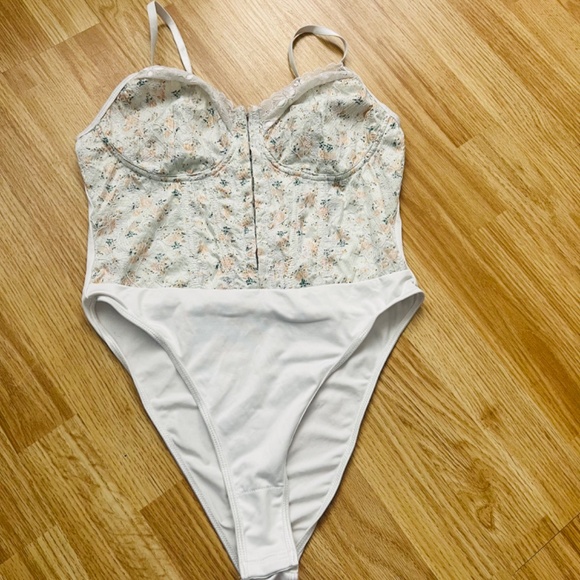 Shein Effordram Womens Vintage Floral Bodysuit Size Large - Picture 2 of 8